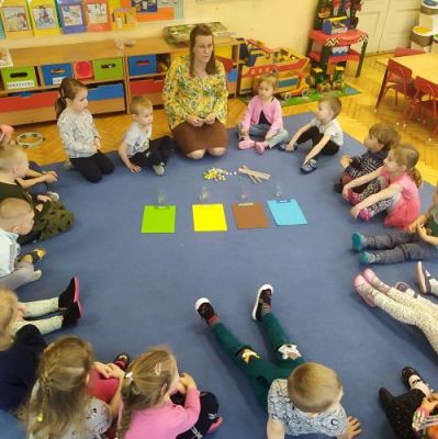 Grafika #4: 22.04.2021 Dzień Ziemi gr I