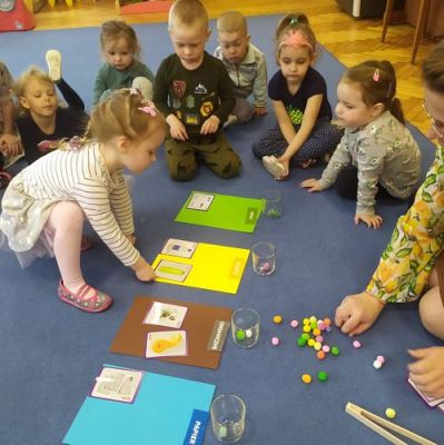 Grafika #6: 22.04.2021 Dzień Ziemi gr I