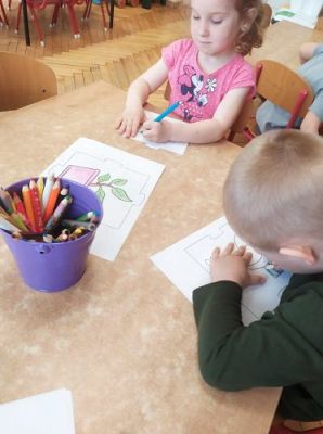 Grafika #12: 22.04.2021 Dzień Ziemi gr I