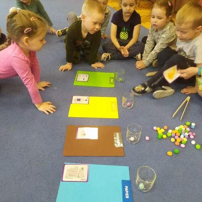 Grafika #21: 22.04.2021 Dzień Ziemi gr I