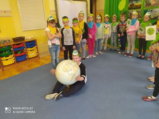 Grafika #25: 22.04.2021 Dzień Ziemi gr III