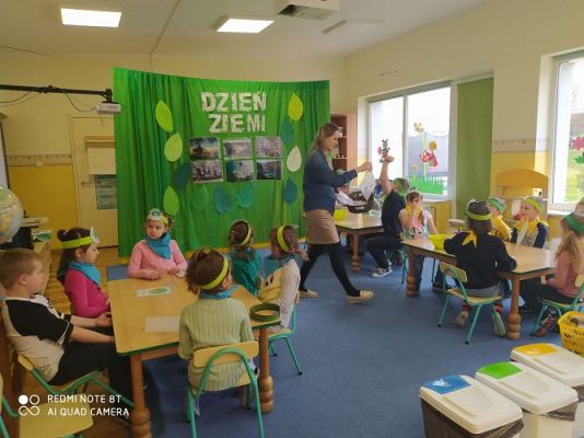 Grafika #38: 22.04.2021 Dzień Ziemi gr III