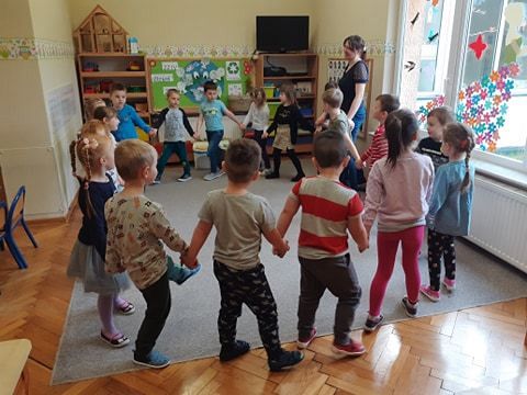 Grafika #10: 22.04.2021 Dzień Ziemi gr II