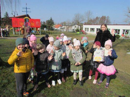 Grafika #6: 26.03.2021 Niespodzianki od Zajączka