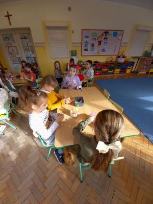 Grafika #21: 23.03.202r. Wielkanocne warsztaty kreatywne-gr III