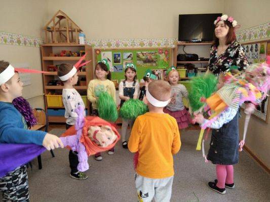 Grafika #5: 22.03.2021 Wiosenny Quiz z zagadkami i niespodziankami - gr II