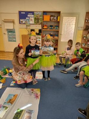 Grafika #31: 22.03.2021 Wiosenne zabawy w grupie III