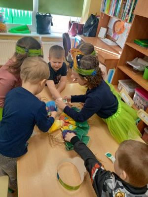 Grafika #46: 22.03.2021 Wiosenne zabawy w grupie III