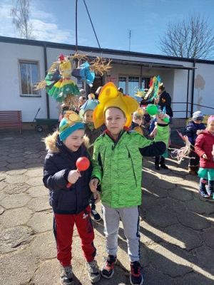 Grafika #63: 22.03.2021 Wiosenne zabawy w grupie III