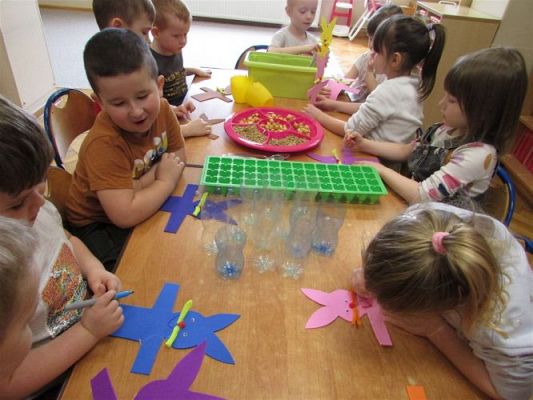 Grafika #2: 19.03.2021 Zajęcia z cyklu "Mali odkrywcy i badacze poznają świat" - Hodowla roślin