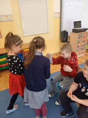 Grafika #0: 10.03.2021 Dzień małych mężczyzn w gr III