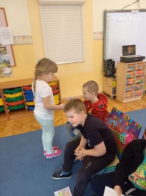 Grafika #5: 10.03.2021 Dzień małych mężczyzn w gr III