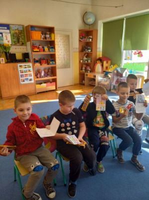 Grafika #8: 10.03.2021 Dzień małych mężczyzn w gr III