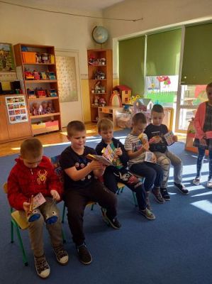 Grafika #16: 10.03.2021 Dzień małych mężczyzn w gr III