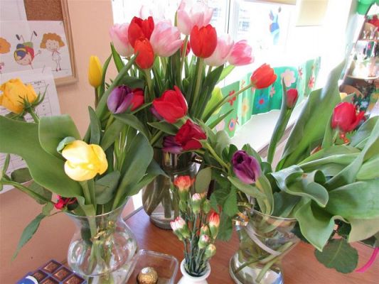 Grafika #4: 08.03.2021 Dzień Kobiet