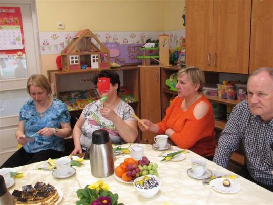 Grafika #45: 08.03.2021 Dzień Kobiet