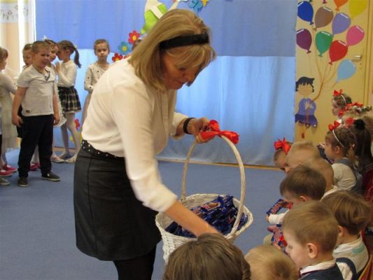 Grafika #47: 08.03.2021 Dzień Kobiet