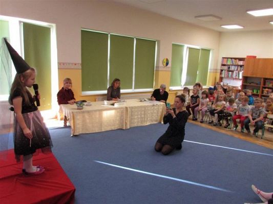 Grafika #29: 25.02.2021 Konkurs recytatorski "Maraton Językowy"