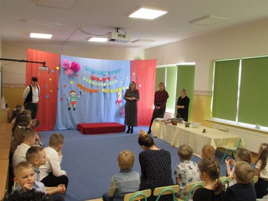 Grafika #50: 25.02.2021 Konkurs recytatorski "Maraton Językowy"