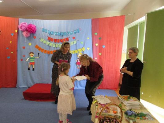 Grafika #51: 25.02.2021 Konkurs recytatorski "Maraton Językowy"