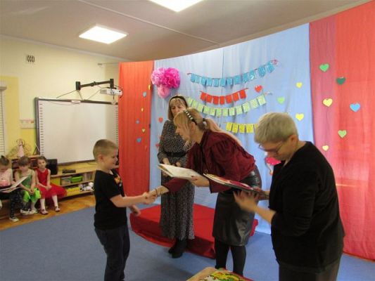 Grafika #54: 25.02.2021 Konkurs recytatorski "Maraton Językowy"