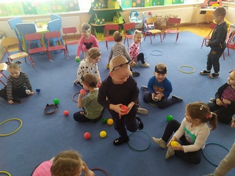 Grafika #9: 17.02.2021 Dzień kota w gr I