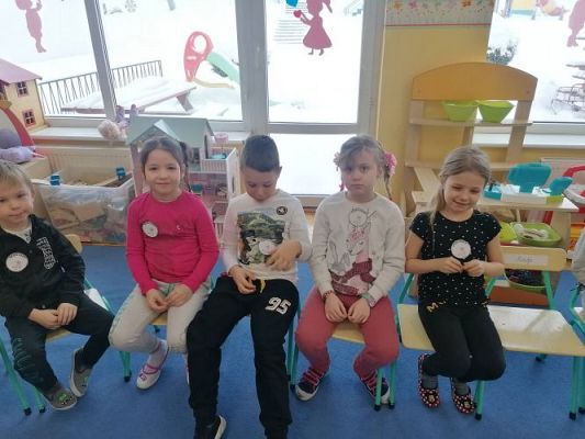 Grafika #5: 17.02.2021 Dzień Kota