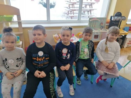 Grafika #7: 17.02.2021 Dzień Kota