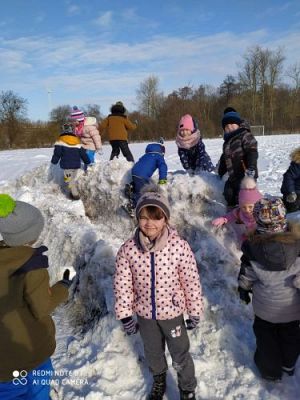 Grafika #17: 16.02.2021 Zimowe zabawy gr II