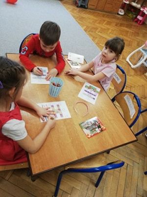 Grafika #12: Walentynki - dzień przyjaźni gr II