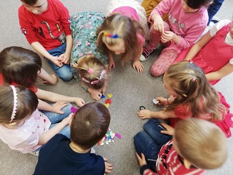 Grafika #13: Walentynki - dzień przyjaźni gr II