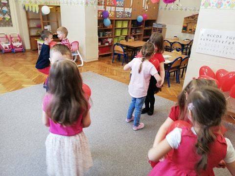 Grafika #32: Walentynki - dzień przyjaźni gr II