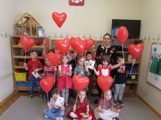 Grafika #35: Walentynki - dzień przyjaźni gr II