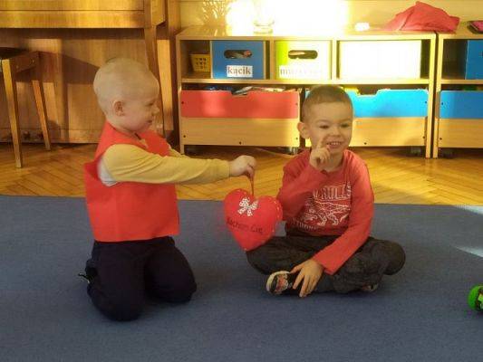 Grafika #0: Walentynki - dzień przyjaźni gr I