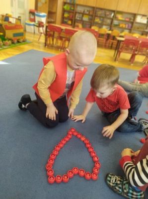 Grafika #5: Walentynki - dzień przyjaźni gr I