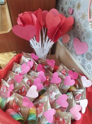 Grafika #18: Walentynki - dzień przyjaźni gr I