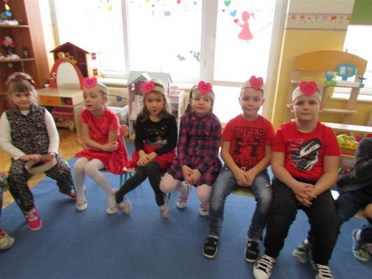 Grafika #12: Walentynki - dzień przyjaźni gr III