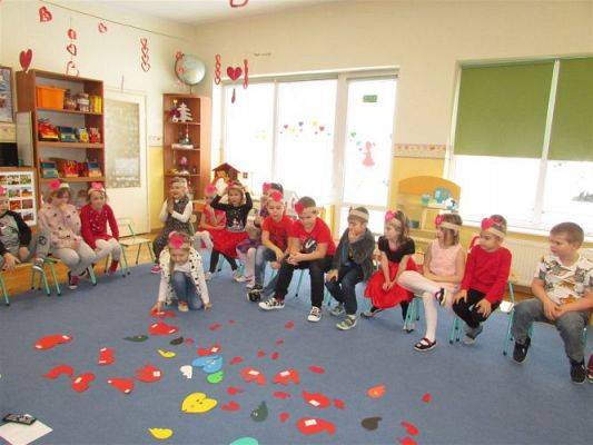 Grafika #23: Walentynki - dzień przyjaźni gr III