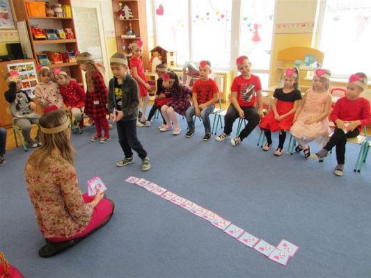 Grafika #33: Walentynki - dzień przyjaźni gr III