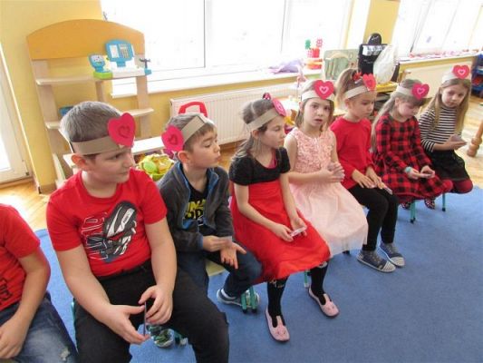 Grafika #56: Walentynki - dzień przyjaźni gr III