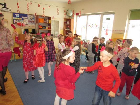 Grafika #67: Walentynki - dzień przyjaźni gr III