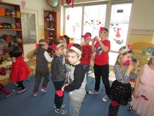 Grafika #69: Walentynki - dzień przyjaźni gr III