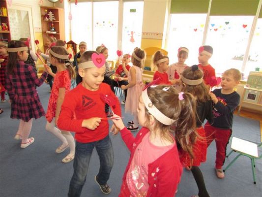 Grafika #75: Walentynki - dzień przyjaźni gr III