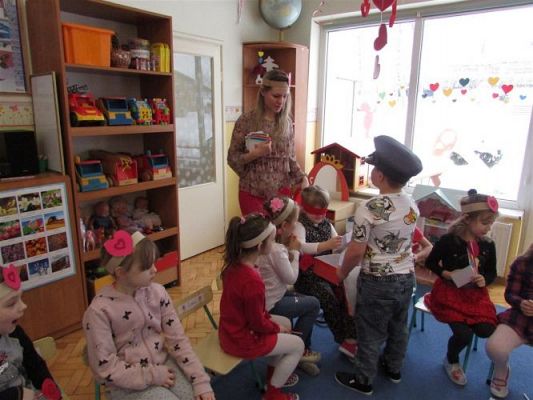 Grafika #86: Walentynki - dzień przyjaźni gr III