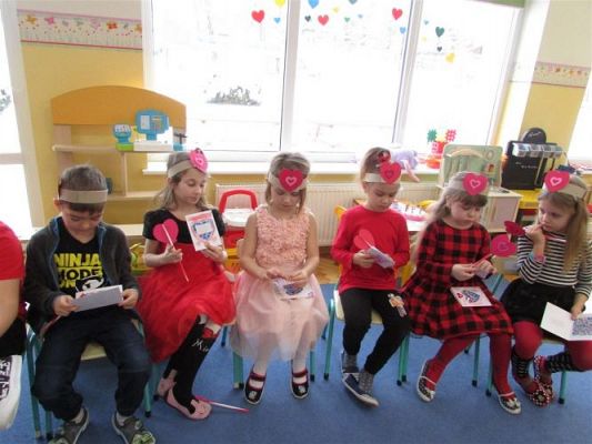 Grafika #88: Walentynki - dzień przyjaźni gr III