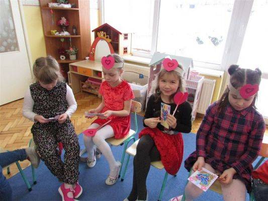 Grafika #89: Walentynki - dzień przyjaźni gr III