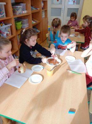 Grafika #0: 11.02.2021 Tłusty Czwartek gr III