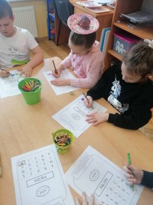 Grafika #1: 11.02.2021 Tłusty Czwartek gr III