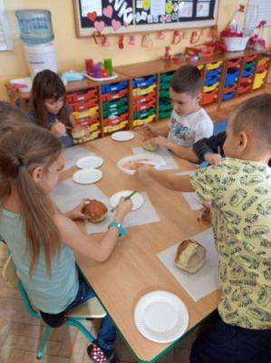 Grafika #15: 11.02.2021 Tłusty Czwartek gr III