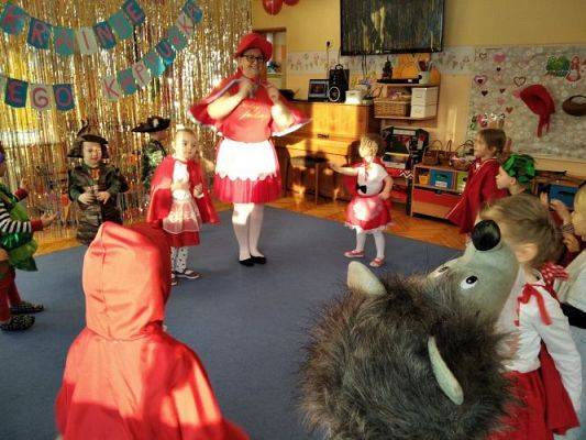 Grafika #33: 29.01.2021 Bal karnawałowy gr I